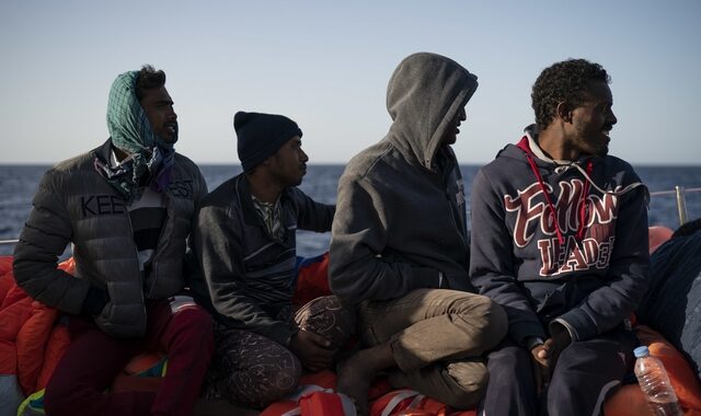 Προς οριστική συμφωνία για το προσφυγικό Γερμανία, Ελλάδα και Ιταλία