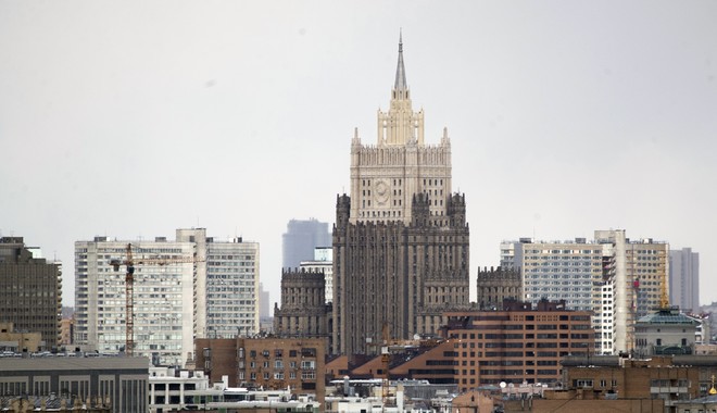 Γιατί αντιδρά σπασμωδικά η Μόσχα