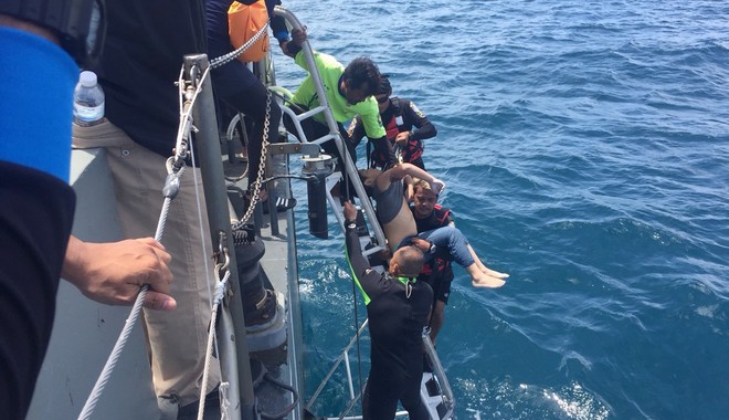 Ταϊλάνδη: Τουλάχιστον 27 τουρίστες νεκροί σε βύθιση σκάφους