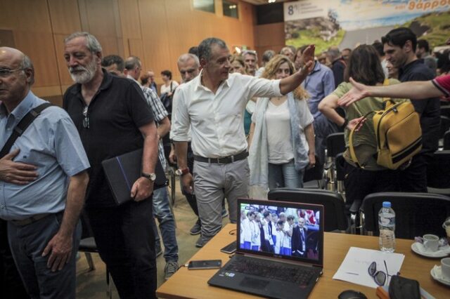 Θεοδωράκης: Η παραμονή στο ΚΙΝΑΛ θα ήταν συνταγή αποτυχίας