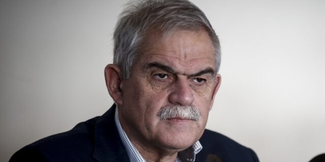 Τόσκας: Οι απώλειες τόσων ανθρώπων ξεπερνούν τη βούλησή μου να συνεχίσω