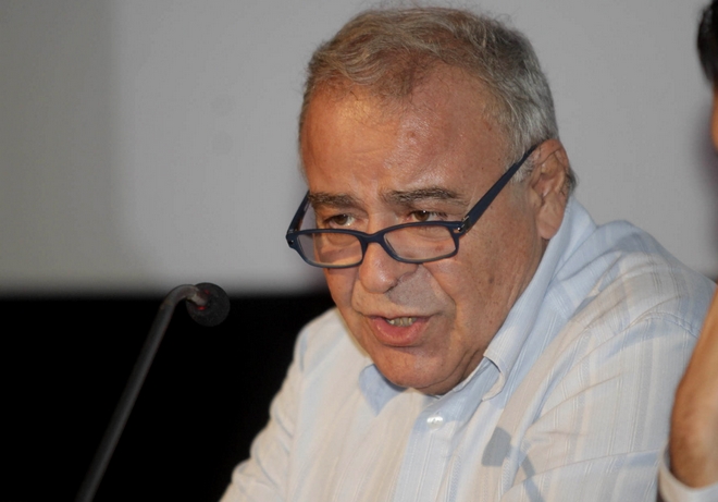 Πέθανε ο καθηγητής Σταύρος Τσακυράκης