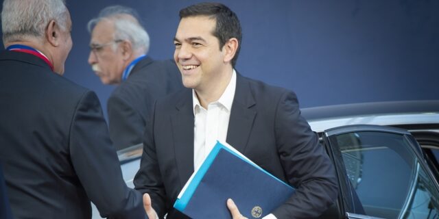 Σημαντικές διμερείς επαφές Τσίπρα στο περιθώριο του ΝΑΤΟ