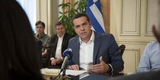 Τσίπρας για φωτιά στο Μάτι: Αναλαμβάνω ακέραια την πολιτική ευθύνη για την τραγωδία