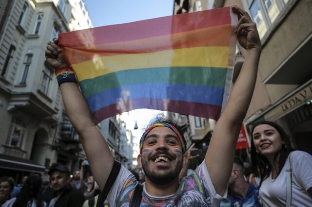 Τουρκία: Gay Pride στην Κωνσταντινούπολη παρά την απαγόρευση