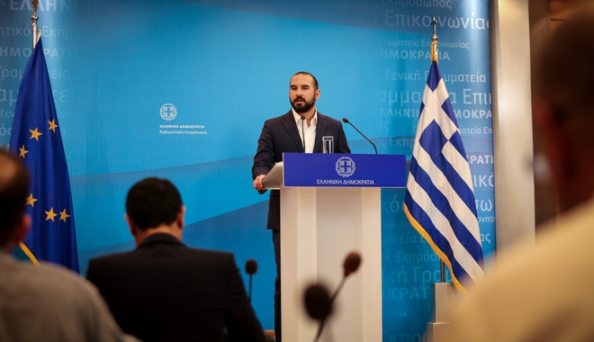 Τζανακόπουλος: Το τελευταίο πράγμα που απασχολεί τον πρωθυπουργό είναι ο ανασχηματισμός