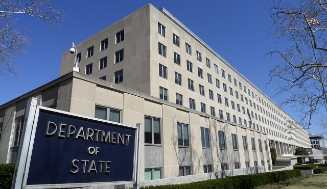 To State Department χαιρετίζει την απελευθέρωση των δύο