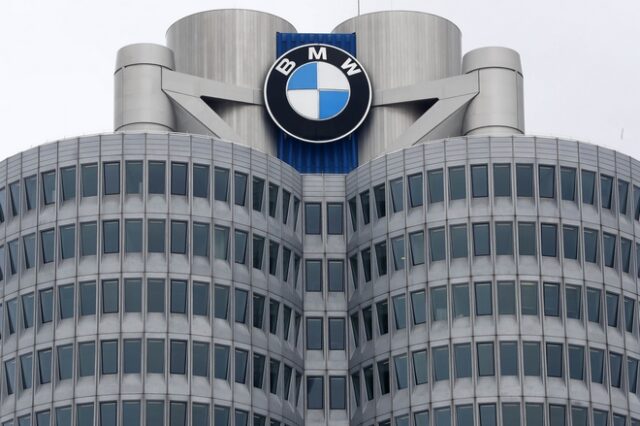 BMW: Ανακαλεί 324.000 οχήματα στην Ευρώπη μετά από ανάφλεξη κινητήρων