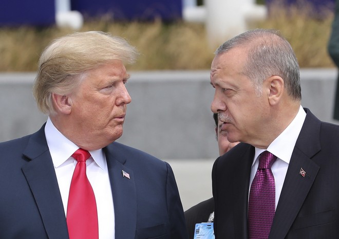 Οικονομικός πόλεμος ΗΠΑ σε Τουρκία: Διπλασιασμό των δασμών ανακοίνωσε ο Τραμπ