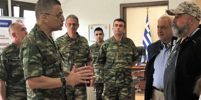Ίδρυμα Σταύρος Νιάρχος: Δωρεά 1,7 εκ. προς τη Σχολή Ευελπίδων