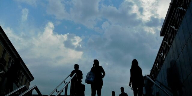 Ποιοι 18χρονοι θα μπουν από φέτος στα “βάσανα” της φορολογικής δήλωσης