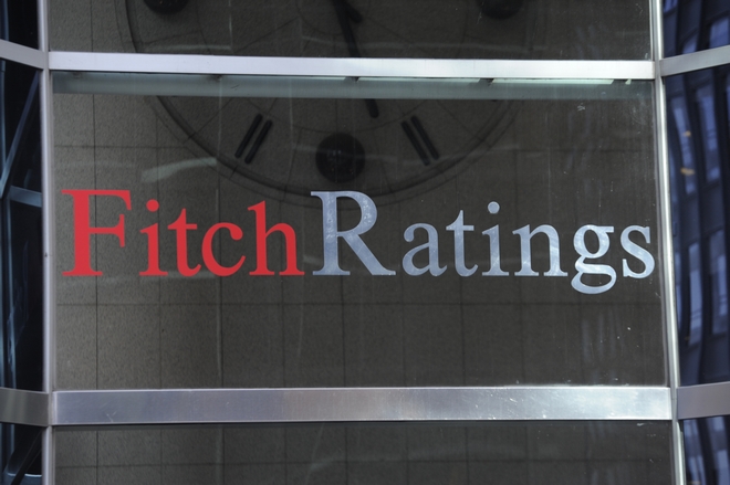 Γιατί ο Fitch αναβάθμισε την Ελλάδα – Τι αναφέρει στην αιτιολογική του έκθεση