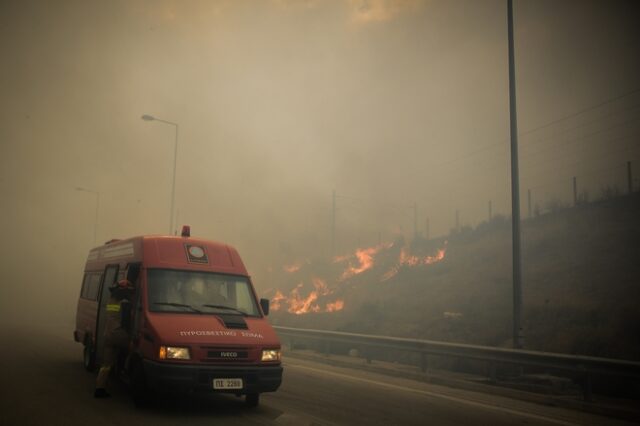 Πολύ υψηλός κίνδυνος πυρκαγιάς το Σάββατο σε πολλές περιοχές της χώρας