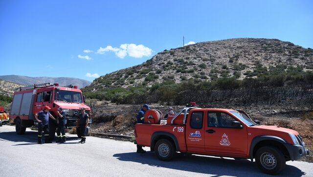 Λαχτάρισαν με φωτιά στη Μυτιλήνη