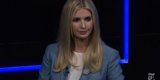 Η Ιβάνκα μόλις “άδειασε” τον πατέρα της για τα media και το μεταναστευτικό