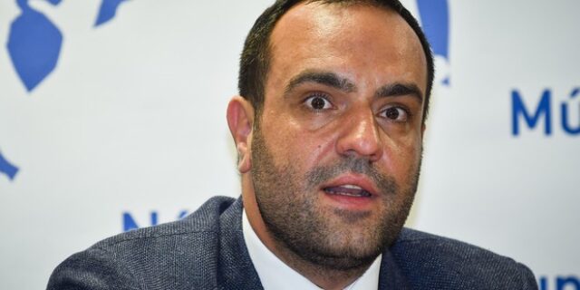 Δήμος Μυκόνου: Ο πρώτος στην Ελλάδα που καταβάλλει 13ο μισθό