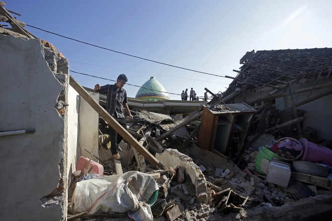 Ινδονησία: Στους 436 οι νεκροί από τον φονικό σεισμό