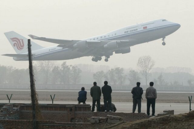 Κινέζικο αεροσκάφος συνετρίβη κατά την προσγείωση στο αεροδρόμιο της Μανίλα
