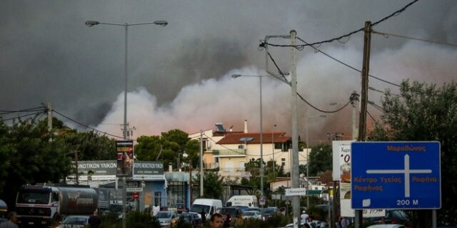 Αξιωματικός τροχαίας: Το ρεύμα προς Αθήνα ήταν ανοιχτό για να φεύγει ο κόσμος από το Μάτι