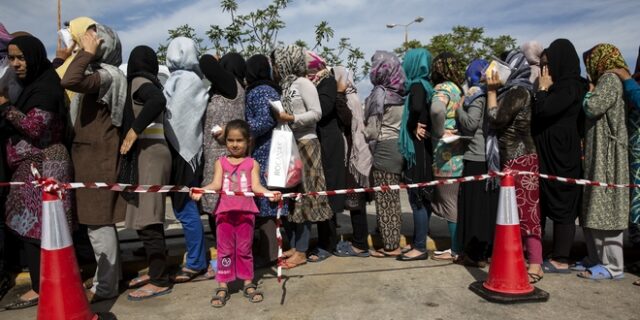 Γερμανία: 700 επιθέσεις εναντίον μεταναστών μέσα σε δύο μήνες