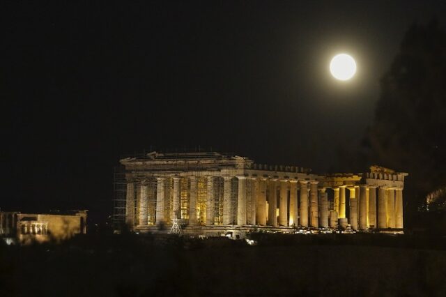 Πανσέληνος Αυγούστου: Ρεκόρ επισκεψιμότητας στους αρχαιολογικούς χώρους