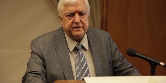 Α. Παπαδόπουλος: Το μνημόνιο έπρεπε να παραταθεί μέχρι το 2022