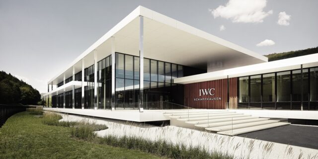 Η IWC Schaffhausen γιορτάζει τα εγκαίνια του νέου της εργοστασίου
