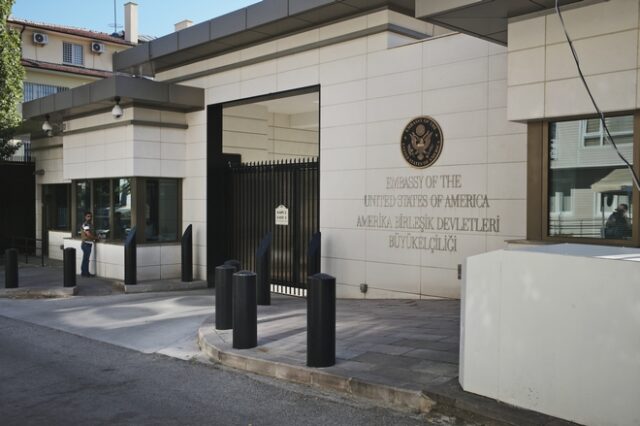 Τουρκία: Δύο συλλήψεις για τους πυροβολισμούς κατά της πρεσβείας των ΗΠΑ στην Άγκυρα