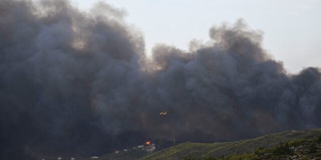 Δήμαρχος Πεντέλης: “Ρώτησα την Πυροσβεστική ‘εκκενώνω ή όχι;’ Έπρεπε να κάνουν το ίδιο”