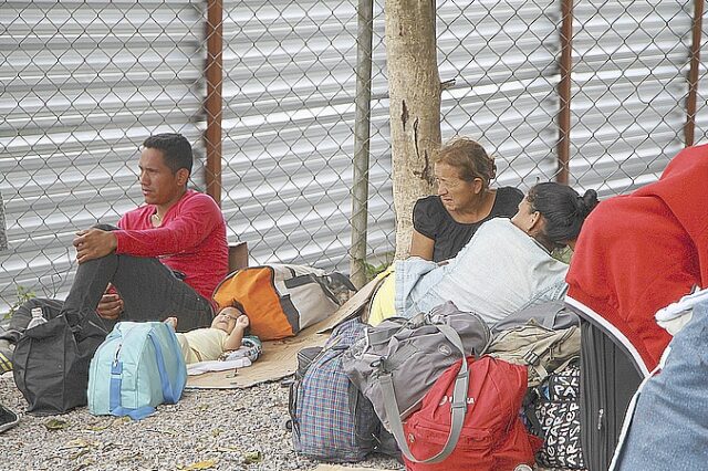 Βραζιλία: Εξετάζει ακόμα και το ενδεχόμενο να κλείσει τα σύνορα με Βενεζουέλα