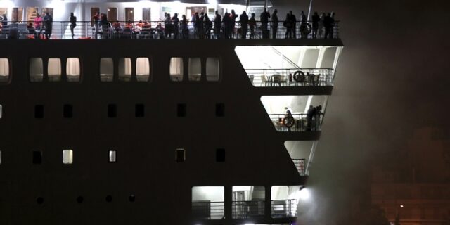 Το χρονικό της ολονύχτιας περιπέτειας στο “Ελ. Βενιζέλος”: Πότε ξέσπασε η φωτιά, τι έλεγε το πλήρωμα