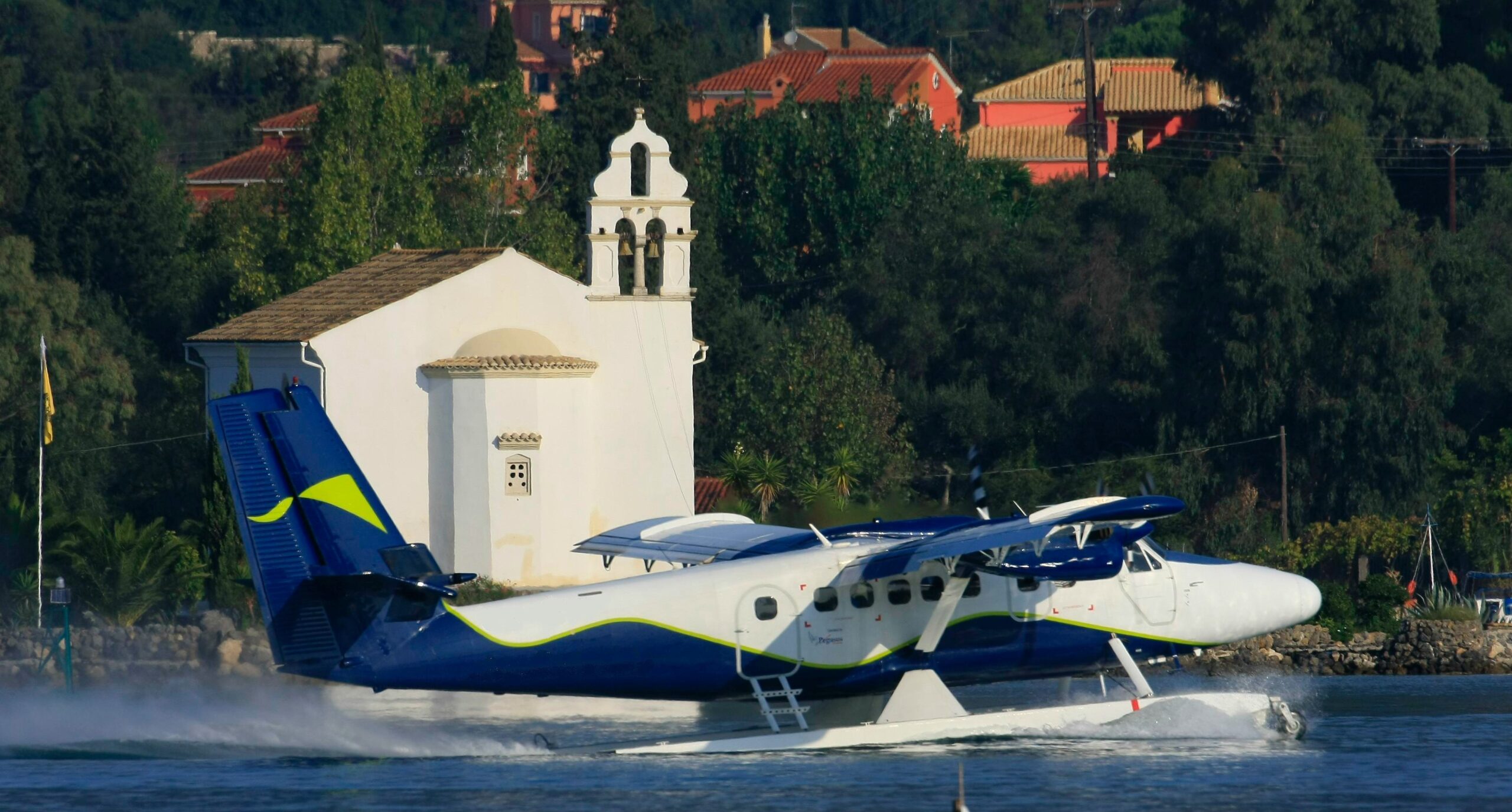Αυτό το υδροπλάνο θα πετά στην Ελλάδα από την άνοιξη του 2019