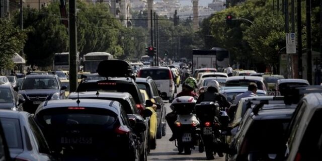 Έρχονται πρόστιμα: Τι να προσέξεις από 1η Οκτωβρίου για να μην πληρώσεις 150€ για το αυτοκίνητό σου