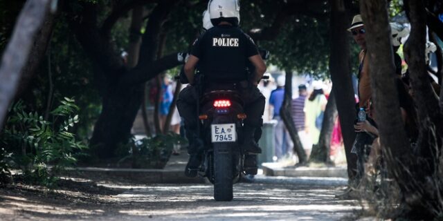Καλαμάτα: Αστυνομικοί σε τεράστιο κύκλωμα μαστροπείας