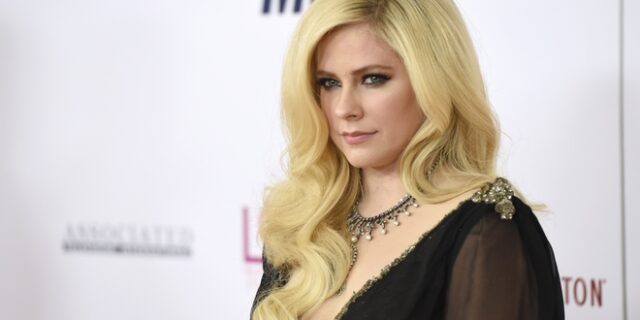Avril Lavigne: Η μάχη για τη ζωή με την βορρελίωση