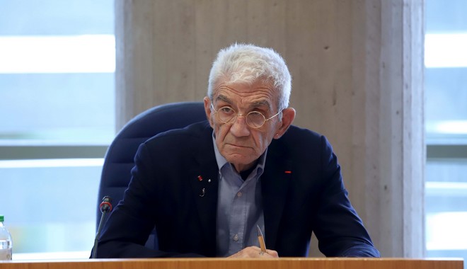 Σύμφωνο συμβίωσης υπέγραψε ο Γιάννης Μπουτάρης με τη σύντροφό του