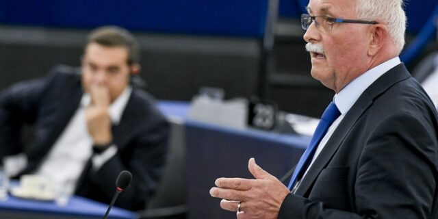 Μπούλμαν: Δεν μπορώ να ακούω το Σόιμπλε να λέει ότι η ΝΔ ήταν η σωτηρία του ελληνικού λαού