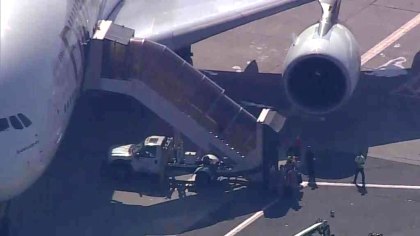 Τρόμος στον αέρα: Σε καραντίνα αεροσκάφος-100 επιβάτες αρρώστησαν εν πτήσει