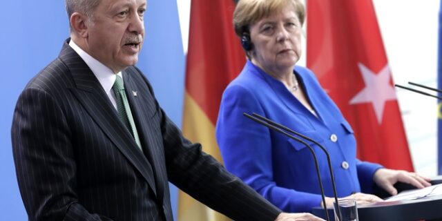 “Πήγαινε στο ΔΝΤ για βοήθεια όχι στο Βερολίνο”- “Χαστούκι” στον Ερντογάν από Γερμανό πολιτικό τουρκικής καταγωγής