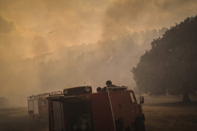 Τρίκαλα: Υπό μερικό έλεγχο η πυρκαγιά στο Αρματωλικό