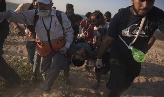 Λωρίδα της Γάζας: Ένας νεκρός και δεκάδες τραυματίες σε νέες ταραχές