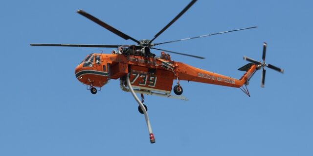 Φωτιά στην περιοχή Μακρύς Γυαλός στην Ιεράπετρα Κρήτης