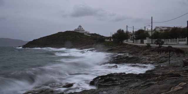 Κυκλώνας “Ζορμπάς”: Έφτασε στην Δυτική Ελλάδα