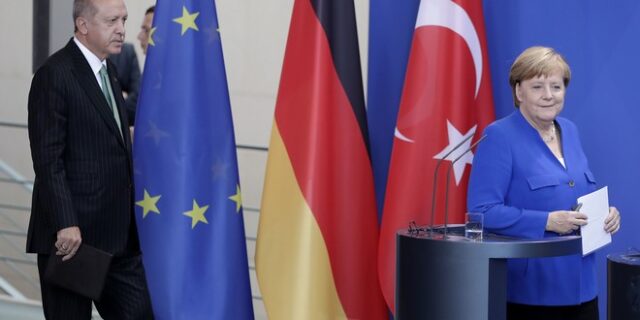 Spiegel: Η ΕΕ ετοιμάζει κυρώσεις σε βάρος της Τουρκίας για τις γεωτρήσεις στην κυπριακή ΑΟΖ