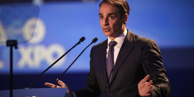 Σφοδρές αντιδράσεις των κομμάτων για τις εξαγγελίες Μητσοτάκη στη ΔΕΘ