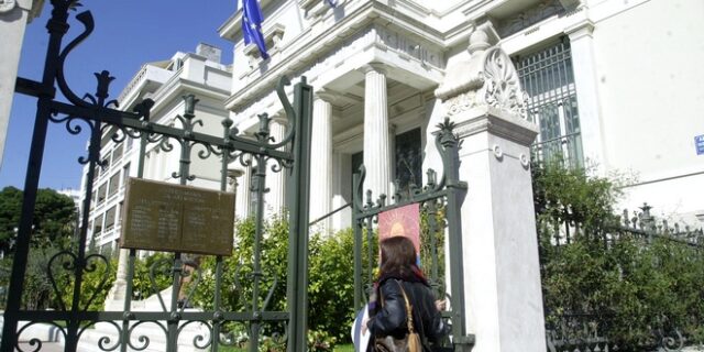 Τρεις άνδρες στο “τιμόνι” του Μουσείου Μπενάκη