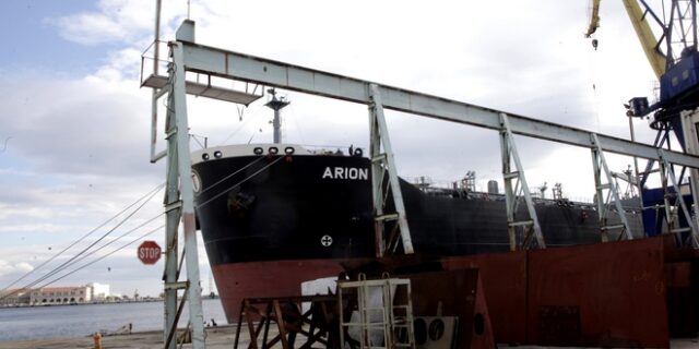 Γαλλογερμανική “ναυμαχία” για τις ελληνικές φρεγάτες και τα ναυπηγεία