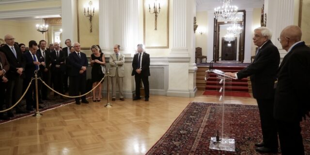 Παυλόπουλος: Η Ευρωπαϊκή Συνοχή μακριά από σημαίες ευκαιρίας