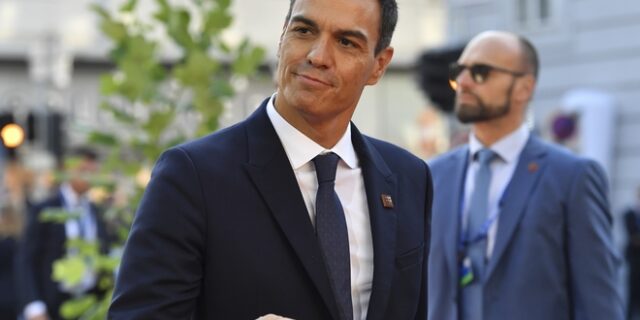 Σάλος στην Ισπανία: Ο Σάντσεθ κάνει… copy paste σε βιβλίο του