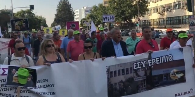 ΔΕΘ: Πρώτη πορεία από την ΠΟΕΔΗΝ – “Αστακός” η Θεσσαλονίκη